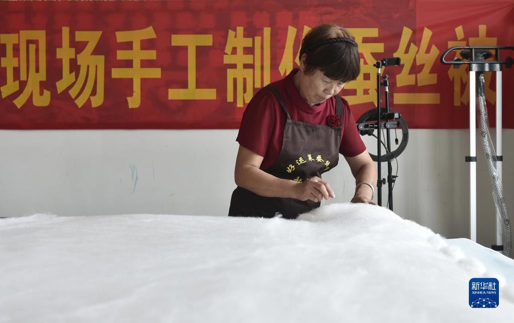 棋牌钱赚的